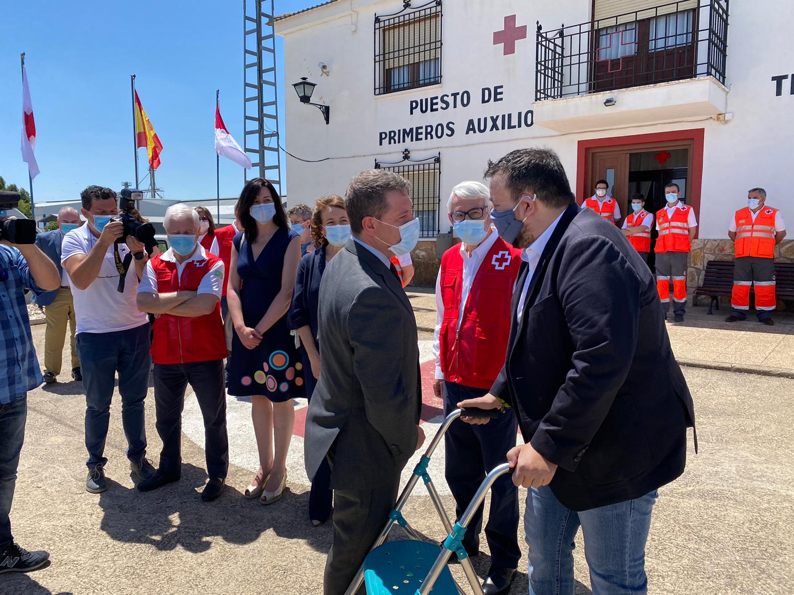 El Alcalde, Juan Ramón Amores, Felicita A Cruz Roja Y Media Luna Roja En Su Día Mundial
