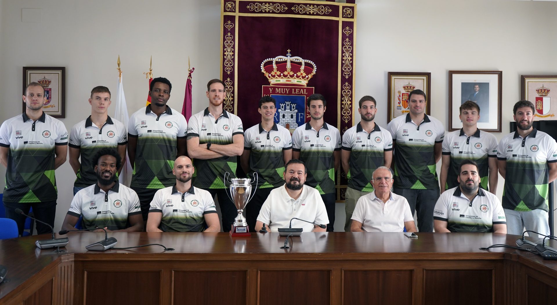 recibimiento-baloncesto-ayuntamiento